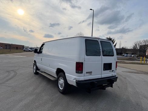 Used 2013 Ford E-250 and Econoline 250 w/ PWR Group image 3