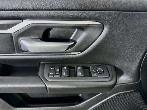 Used 2025 RAM 1500 Big Horn AWD/4WD image 24