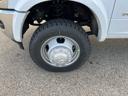 New 2026 RAM 5500 Tradesman image 12