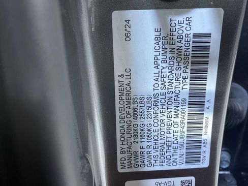 Used 2024 Acura TLX w/ Technology Package image 21