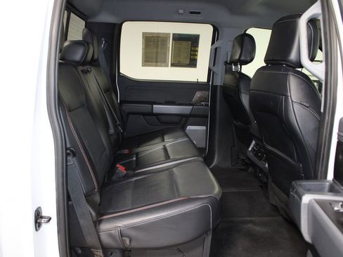 Used 2024 Ford F250 Lariat AWD/4WD image 34