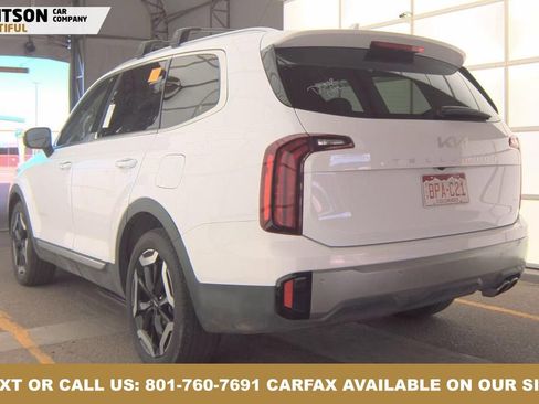 Used 2025 Kia Telluride S image 3