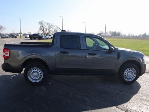 New 2026 Ford Maverick XL image 19