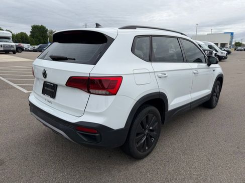 Used 2022 Volkswagen Taos S FWD image 8