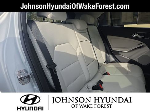 Used 2019 Mercedes-Benz GLA 250 image 19