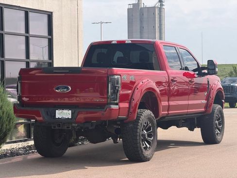 Used 2017 Ford F250 Lariat w/ Lariat Ultimate Package AWD/4WD image 5
