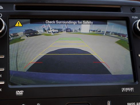 Used 2017 Buick Enclave Premium w/ Trailering Package AWD/4WD image 41