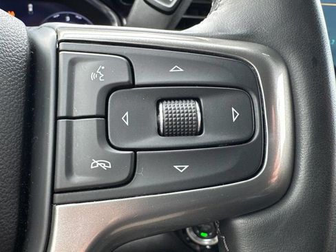 Used 2025 Chevrolet Silverado 1500 LT AWD/4WD image 18