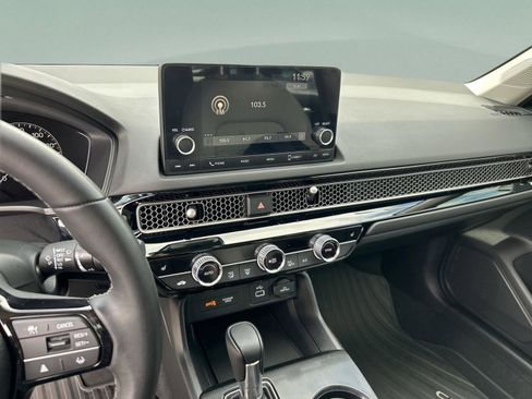 Used 2023 Honda Civic EX image 13