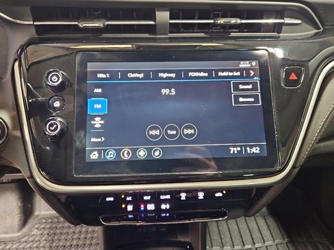 Used 2023 Chevrolet Bolt EUV LT FWD image 12