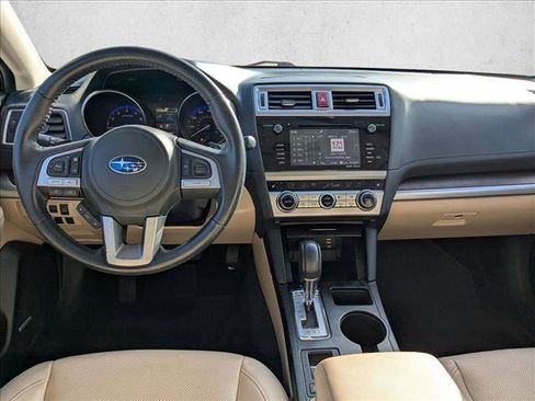 Used 2017 Subaru Outback 2.5i Limited image 17