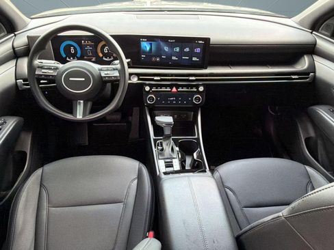 Used 2026 Hyundai Santa Cruz SEL FWD image 16