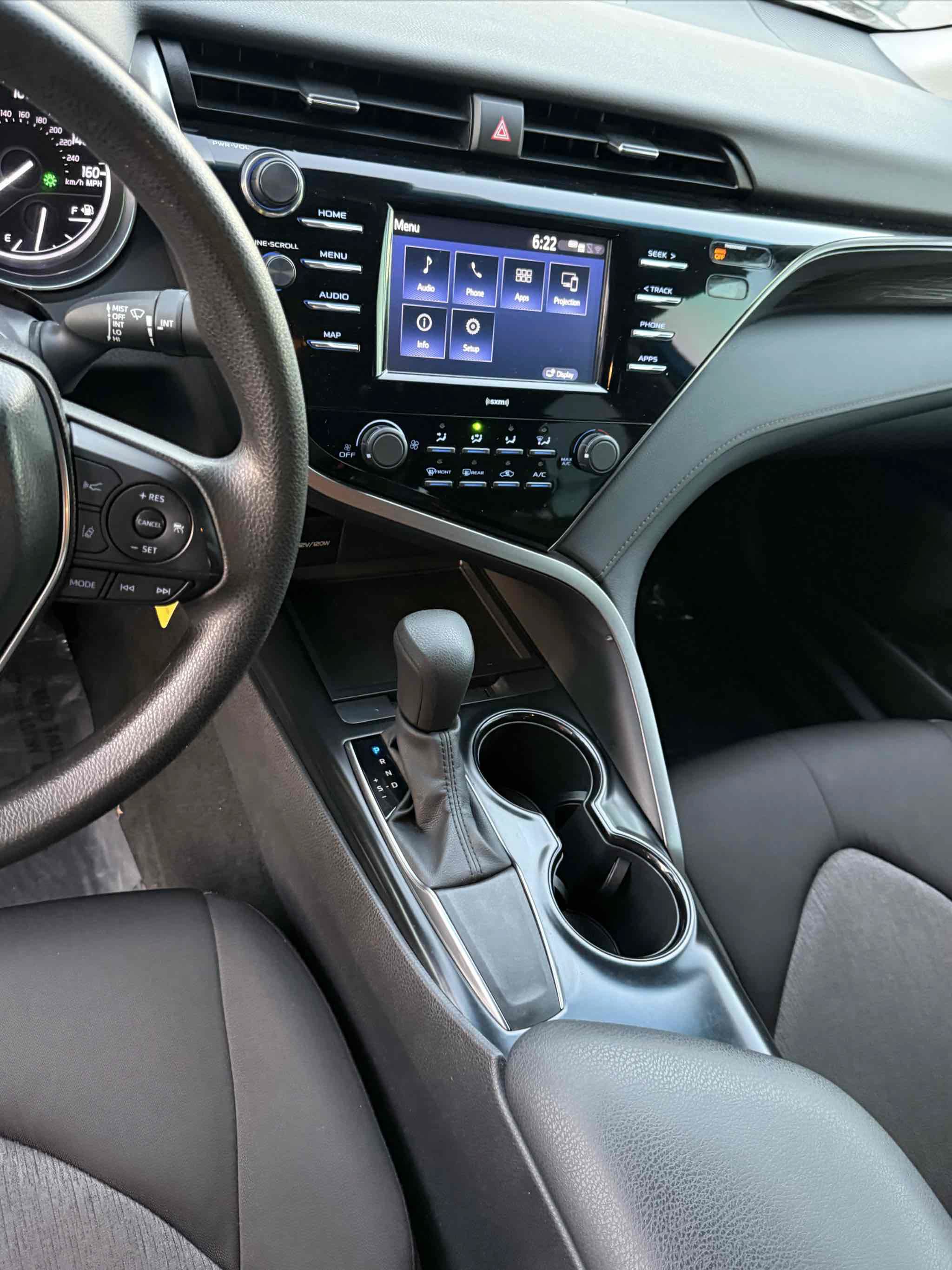 Used 2020 Toyota Camry LE w/ Carpet Mat Package FWD image 92