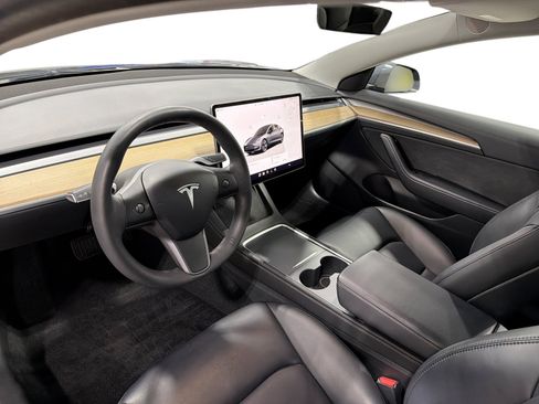 Certified 2023 Tesla Model 3 Standard Range RWD image 9