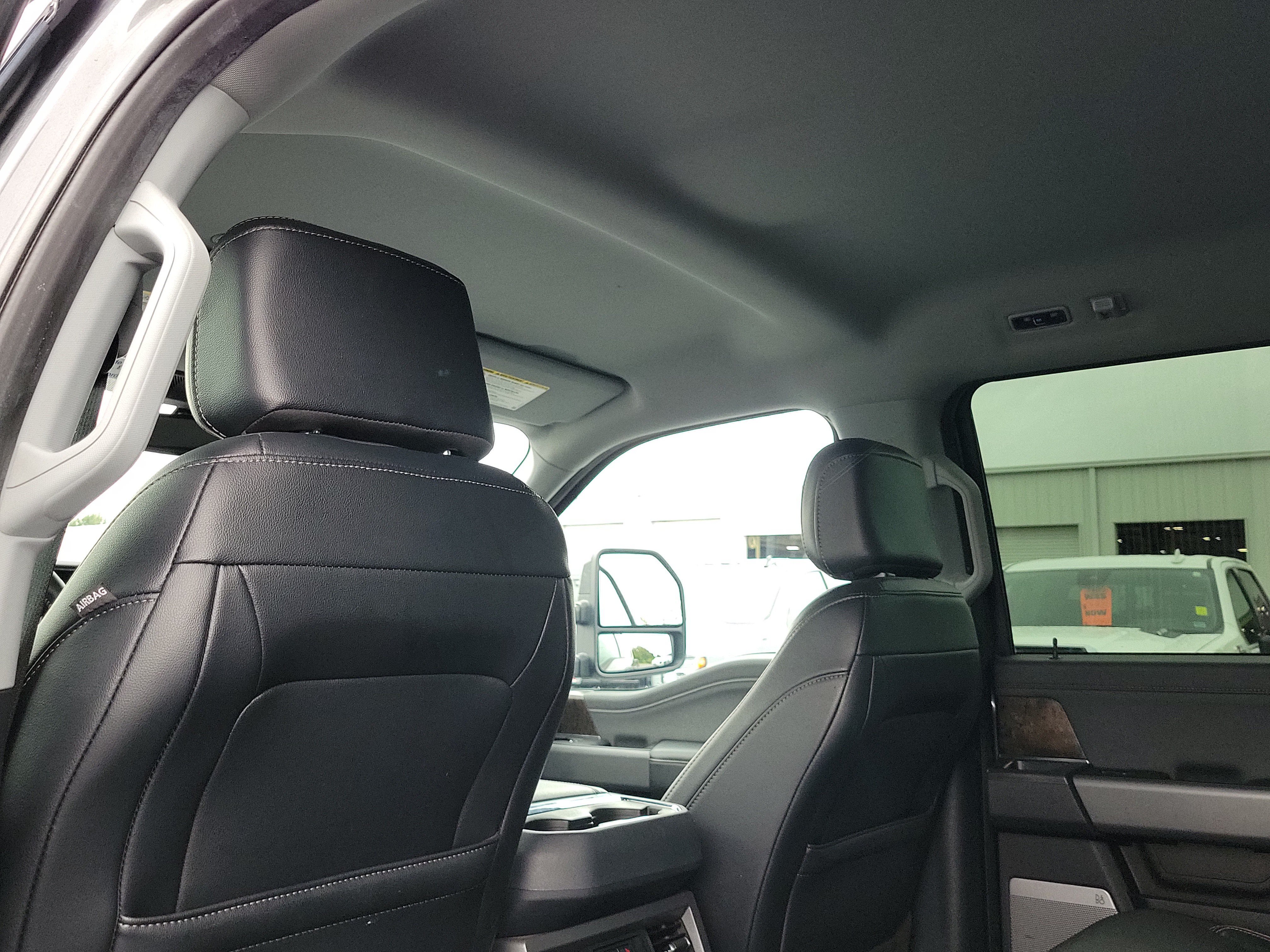 Used 2023 Ford F250 Lariat AWD/4WD image 12