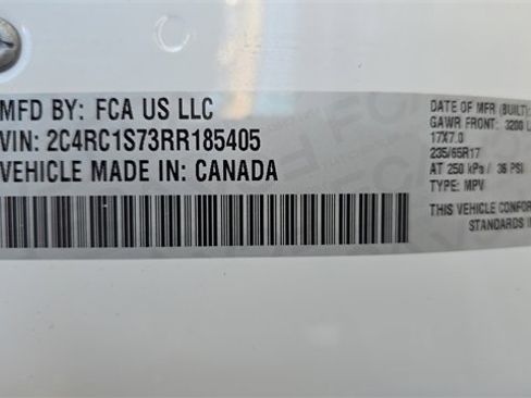 Used 2024 Chrysler Pacifica Select image 32