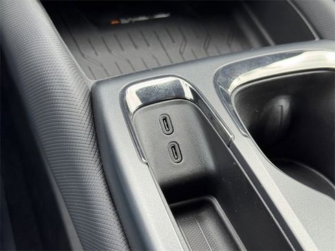 New 2026 Chevrolet Equinox EV RS image 15