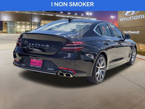 Used 2023 Genesis G70 2.0T RWD image 7