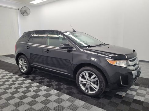 Used 2014 Ford Edge Limited w/ Equipment Group 301A FWD image 11