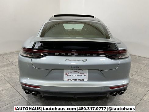 Used 2022 Porsche Panamera 4S w/ Premium Package image 6