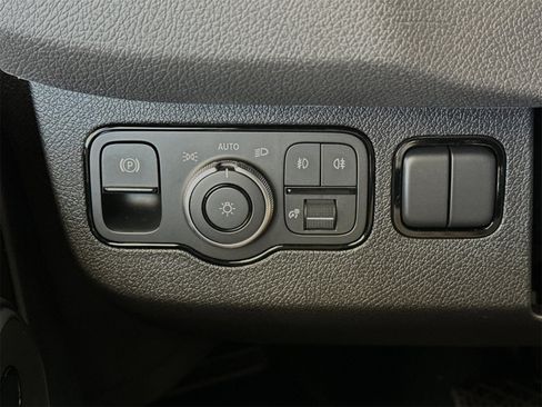 Used 2024 Mercedes-Benz Sprinter 144 Cargo image 29