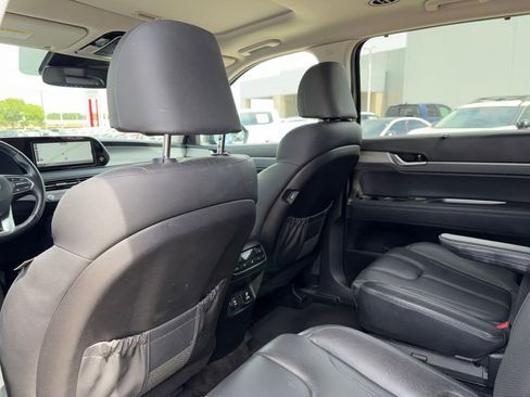 Used 2022 Hyundai Palisade SEL w/ Premium Package FWD image 28
