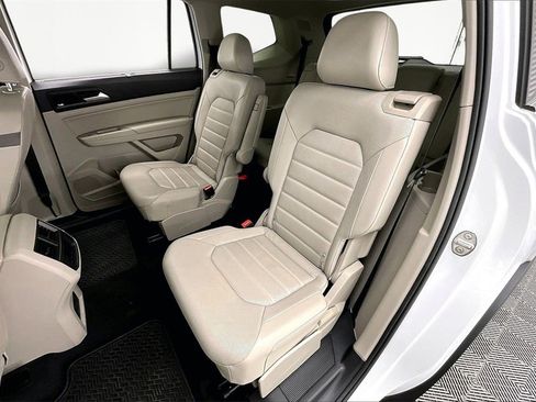 Used 2021 Volkswagen Atlas SEL Premium image 26
