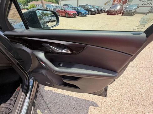 Used 2019 Chevrolet Blazer Premier w/ Sun and Wheels Package AWD/4WD image 14