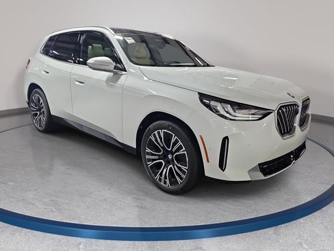 New 2026 BMW X3 xDrive30i w/ Premium Package AWD/4WD image 3