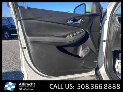 Used 2025 Buick Encore GX Sport Touring w/ Advanced Technology Package image 11