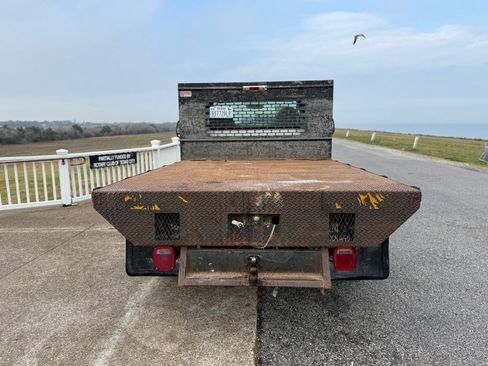 Used 2003 Ford F350 XL image 6