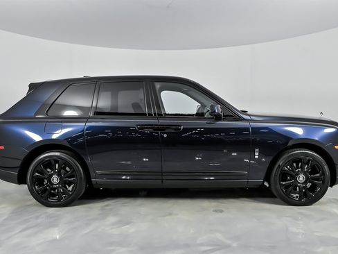 Used 2020 Rolls-Royce Cullinan image 14