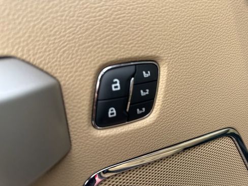 Used 2021 Ford F250 Lariat w/ Lariat Ultimate Package image 11