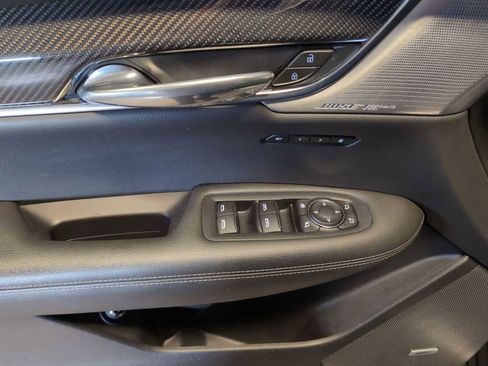 Used 2023 Cadillac XT6 Sport image 24