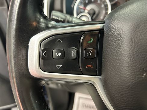 Used 2020 RAM 1500 Big Horn AWD/4WD image 11