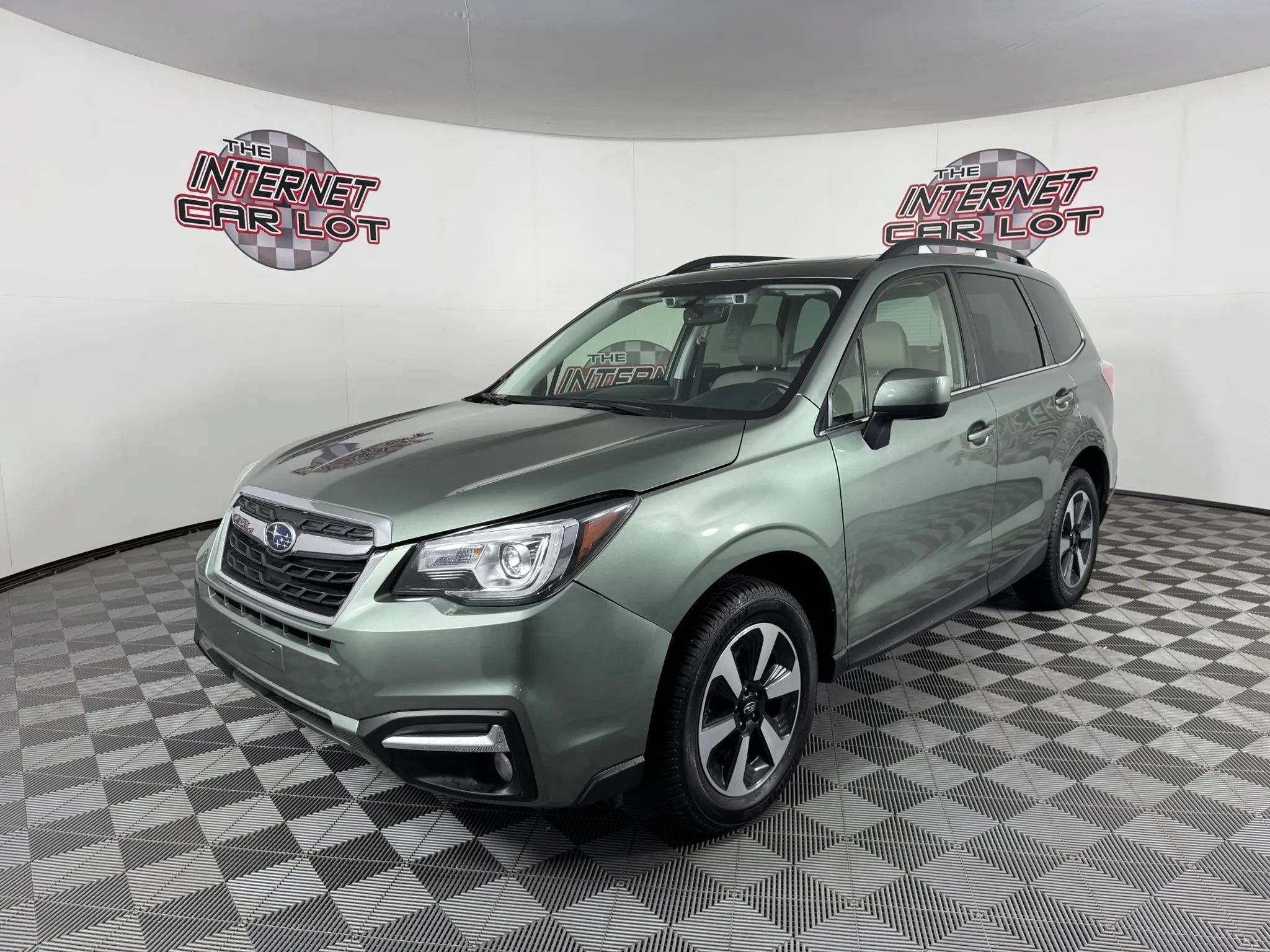 Used 2018 Subaru Forester 2.5i Limited AWD/4WD image 3