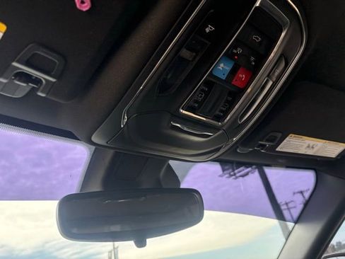 Used 2024 Jeep Grand Cherokee L Altitude image 16