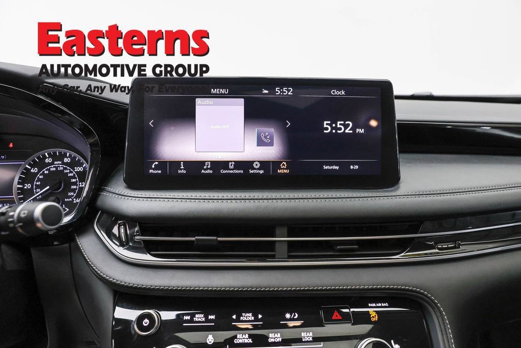 Used 2023 INFINITI QX60 Pure AWD/4WD image 14