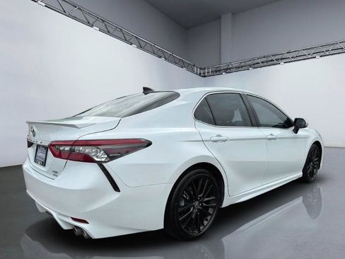 Used 2022 Toyota Camry XSE AWD/4WD image 7