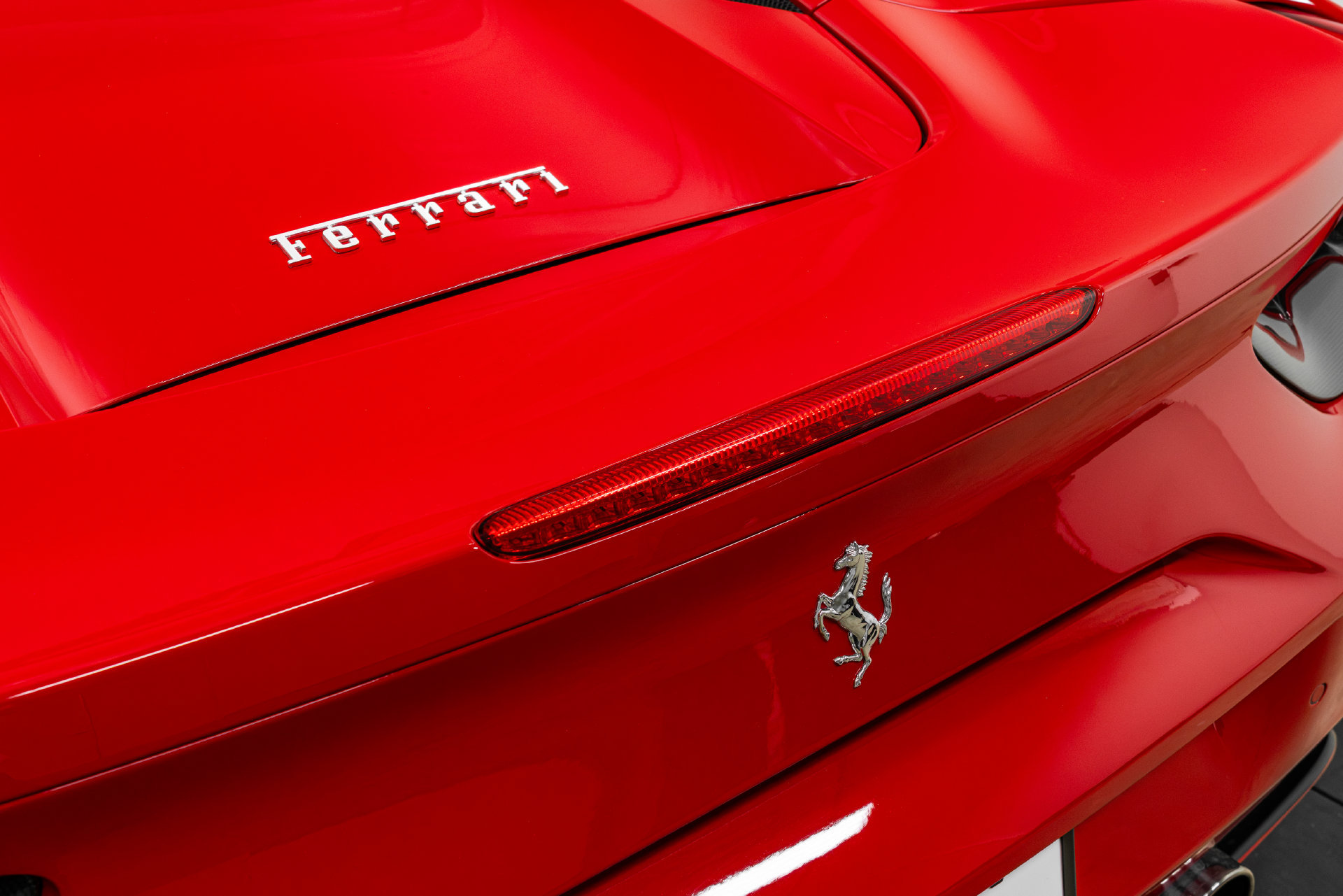 Certified 2018 Ferrari 488 Spider RWD image 51