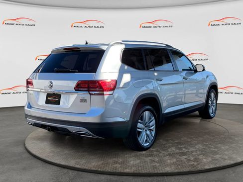 Used 2019 Volkswagen Atlas SE w/ Panoramic Sunroof Package AWD/4WD image 10