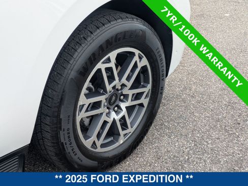 Certified 2025 Ford Expedition Active RWD image 13