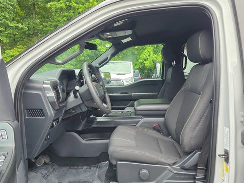 Used 2024 Ford F150 STX RWD image 11