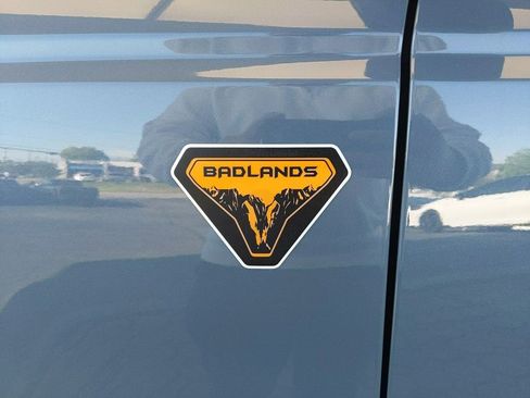 Certified 2025 Ford Bronco Badlands AWD/4WD image 11