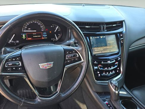 Used 2018 Cadillac CTS Luxury RWD image 9
