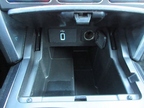 Used 2017 Ford Explorer Sport w/ Equipment Group 401A image 33