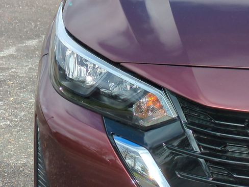 New 2025 Nissan Sentra SV image 10