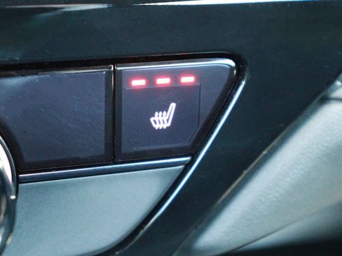 Used 2025 Honda Accord Sport image 17