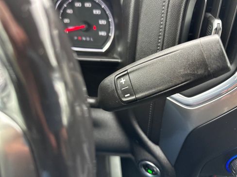 Used 2021 Chevrolet Silverado 1500 LTZ image 32