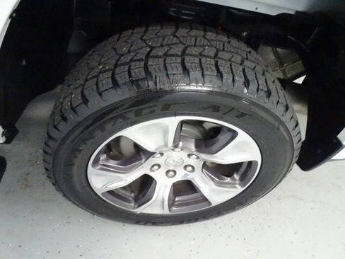 Certified 2023 RAM 1500 Laramie AWD/4WD image 27